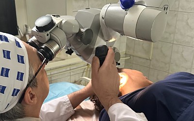 A new microscope for otorhinolaryngologists