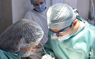 Врачи СГМУ им. В.И. Разумовского вернули пациенту полноценное дыхание спустя 34 года после травмы 