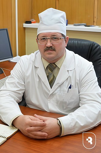 Саратовский нейрохирург рассказал, как распознать травму позвоночника при нырянии и что делать до приезда скорой